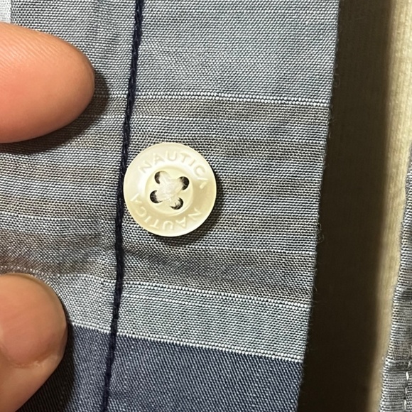NAUTICA SLIM FIT button down long sleeve shirt Blue size Large EUc - Picture 11 of 13